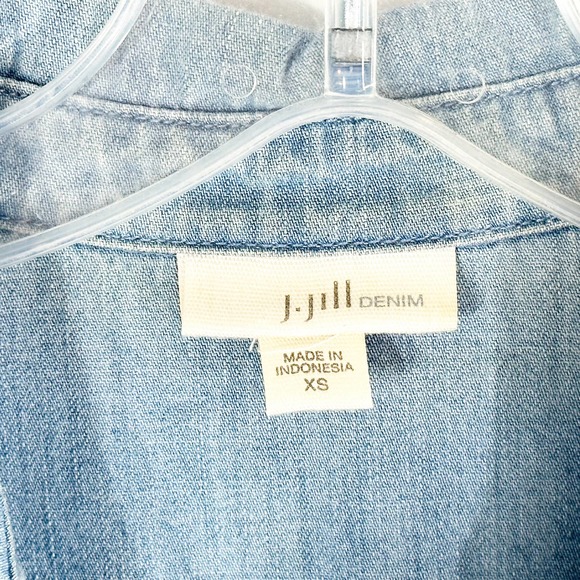 J Jill XS Shirt Button Down‎ Denim Light Blue Top Blouse Jean Cotton Women 370 - Picture 7 of 9